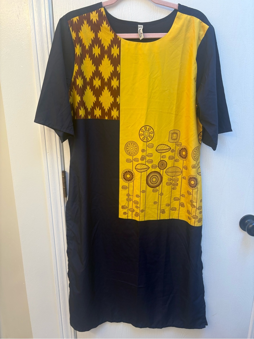 Vintage Naylik XXLarge Navy & Mustard Colorblock Top